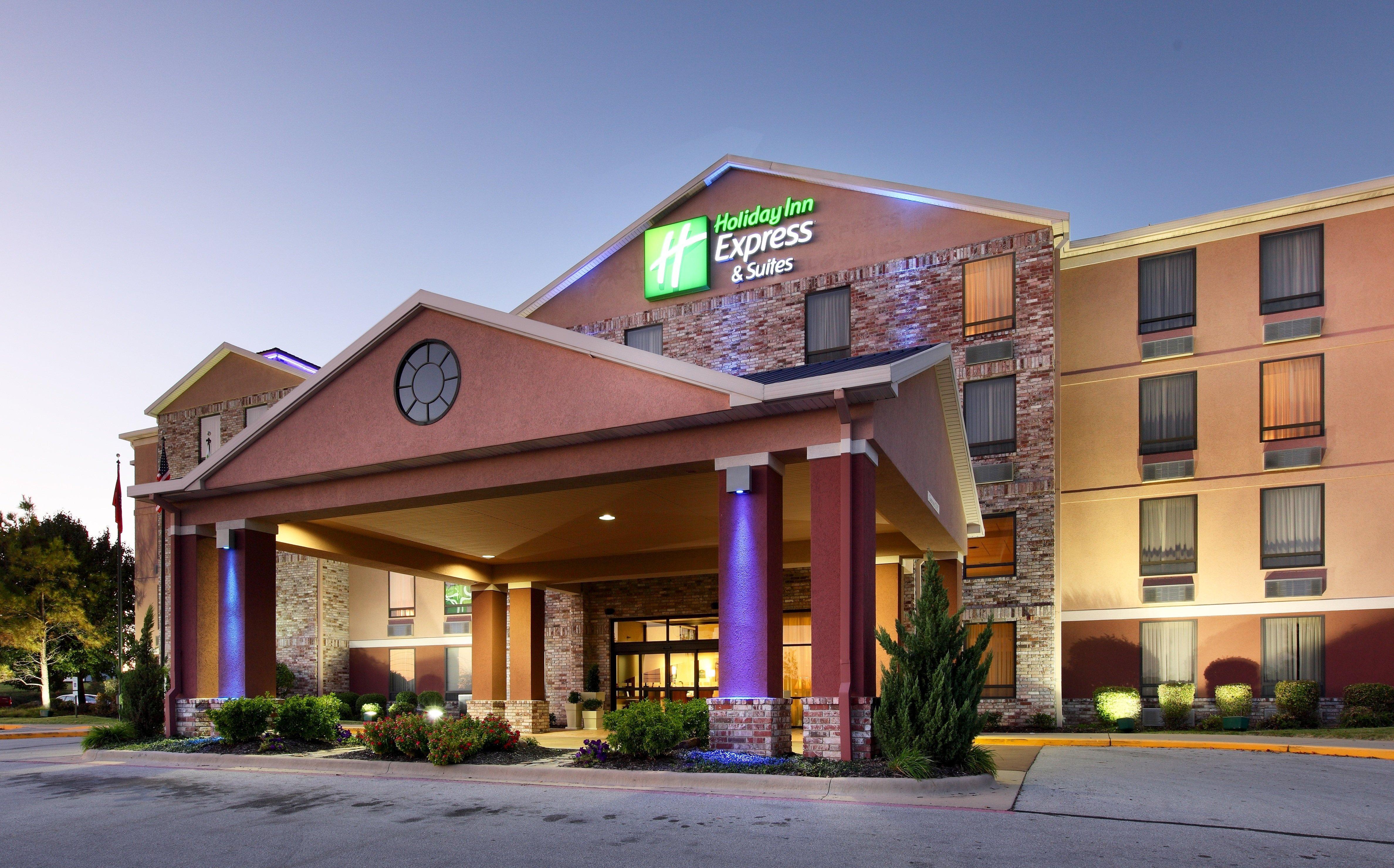 Holiday Inn Express Hotel & Suites Harrison Exterior foto